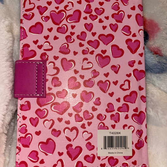 Pink Heart Patterned Notebook with Lock - Picture 6 of 7